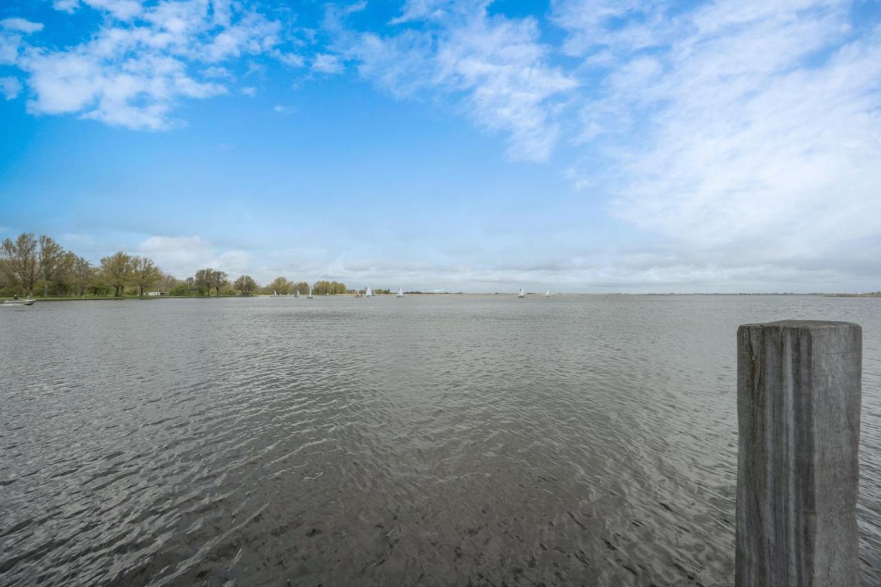 Vila Meerzicht 70 - Vakantiehuis Aan Het Water! Uitgeest Exteriér fotografie