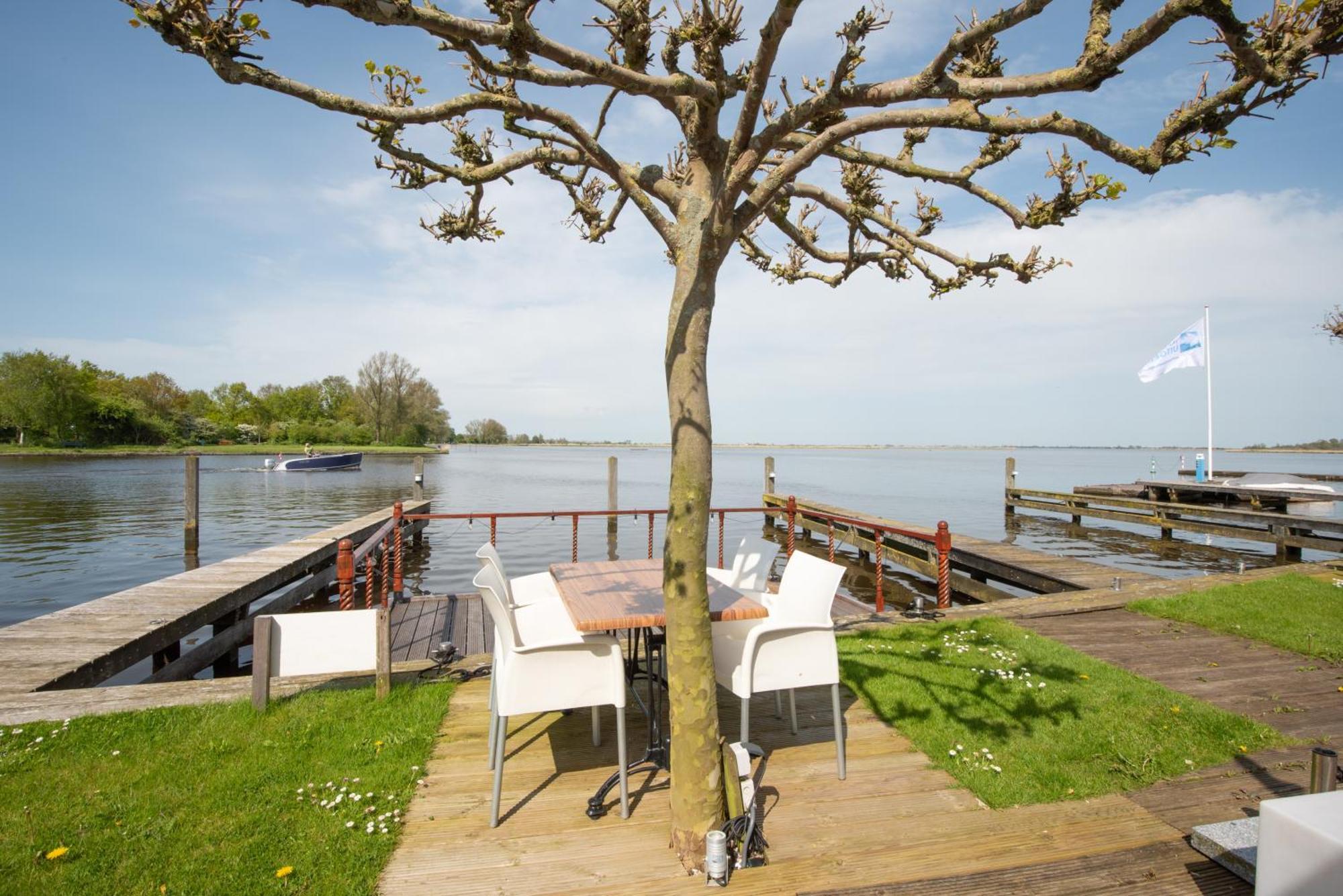 Vila Meerzicht 70 - Vakantiehuis Aan Het Water! Uitgeest Exteriér fotografie